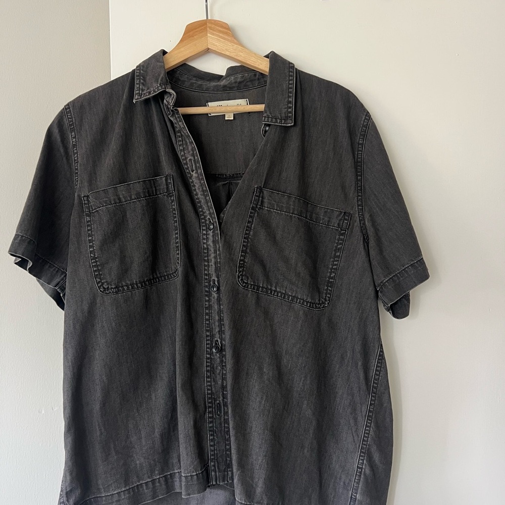 Madewell Women's Black Button Down Shirt